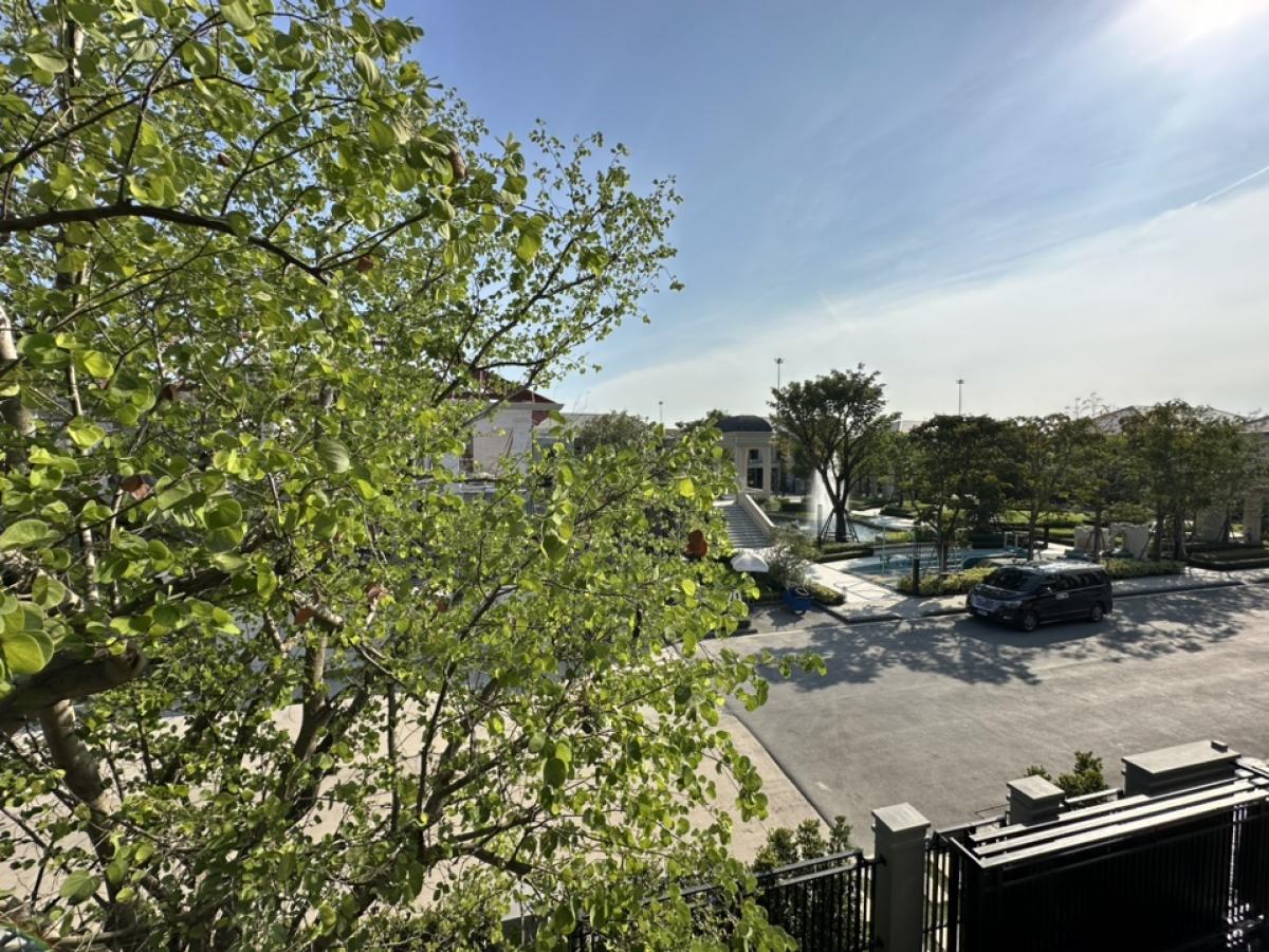 For RentHouseLadkrabang, Suwannaphum Airport : 🔥For urgent rent🔥 Grand Bangkok Boulevard, Krungthep Kreetha, brand new house, fully furnished, ready to move in, 5 bedrooms, 6 bathrooms, house in front of the garden ❗