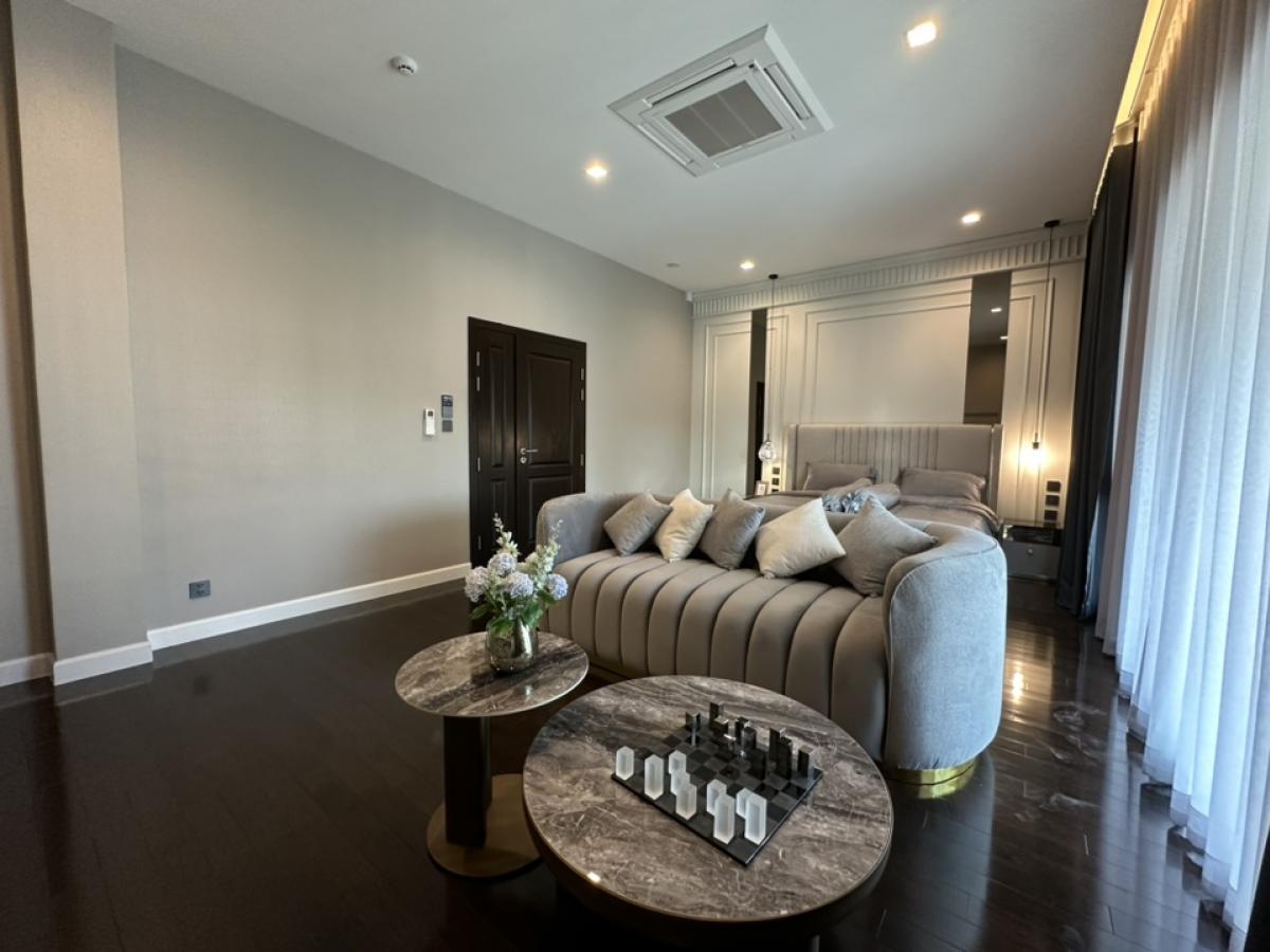 For RentHouseLadkrabang, Suwannaphum Airport : 🔥For urgent rent🔥 Grand Bangkok Boulevard, Krungthep Kreetha, brand new house, fully furnished, ready to move in, 5 bedrooms, 6 bathrooms, house in front of the garden ❗