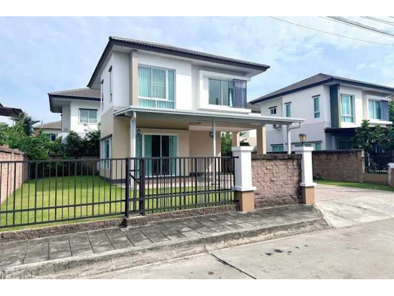 For SaleHouse : ขายบ้านแฝด โครงการ ภัสสร ไพรด์ ศรีนครินทร์ – เทพารักษ์ 135 ตรม