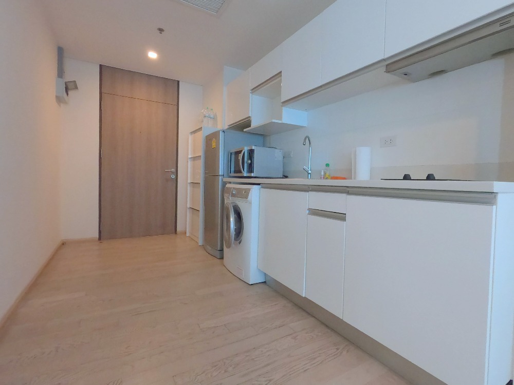 For RentCondoSukhumvit, Asoke, Thonglor : ✨ For Rent: Noble Remix Condo 🏢 1 Bedroom, 1 Bathroom, 62 Sq.m. Ready to Move In! ✨
