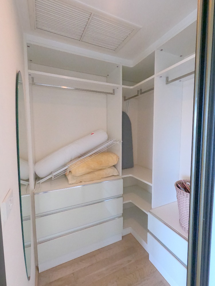 For RentCondoSukhumvit, Asoke, Thonglor : ✨ For Rent: Noble Remix Condo 🏢 1 Bedroom, 1 Bathroom, 62 Sq.m. Ready to Move In! ✨