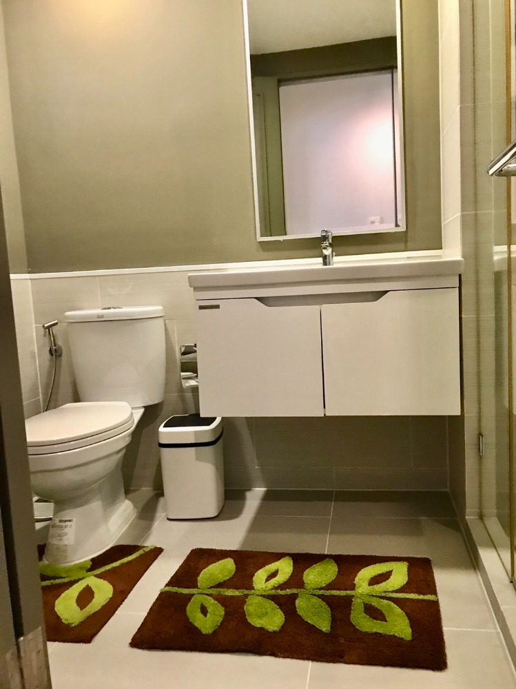 For RentCondoRatchathewi,Phayathai : Maestro 12 Pet-Friendly Duplex 2 Bedroom 39,000 per month