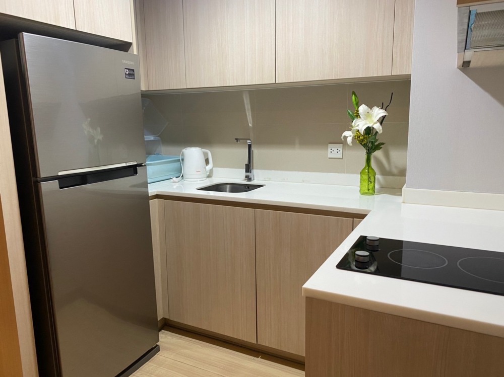 For RentCondoRatchathewi,Phayathai : Maestro 12 Pet-Friendly Duplex 2 Bedroom 39,000 per month