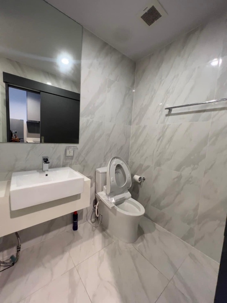 ให้เช่าคอนโดราชเทวี พญาไท : Ideo Mobi Rangnam ห้องสตูดิโอแต่งครบ พร้อมเครื่องใช้ไฟฟ้า เข้าอยู่ได้เลย 18,000/ด