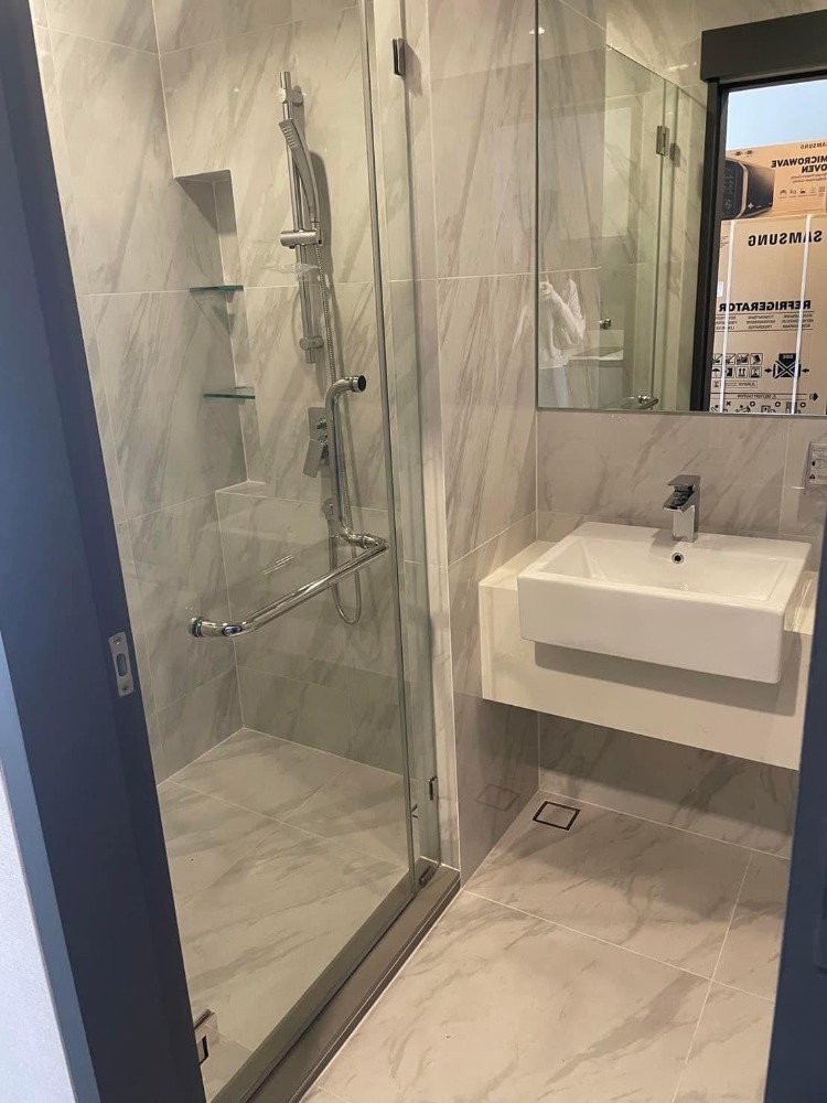 ให้เช่าคอนโดราชเทวี พญาไท : Ideo Mobi Rangnam ห้องสตูดิโอแต่งครบ พร้อมเครื่องใช้ไฟฟ้า เข้าอยู่ได้เลย 18,000/ด