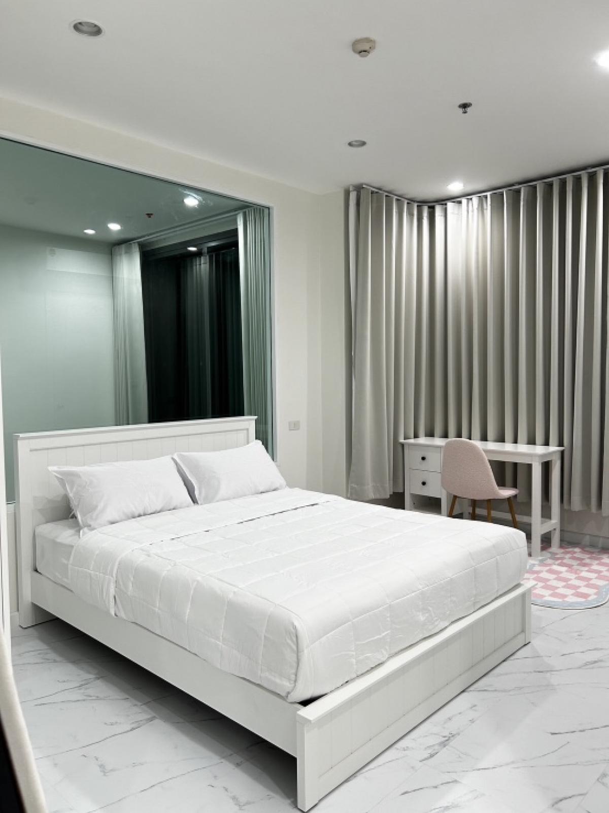 ขายคอนโดราชเทวี พญาไท : ขายคอนโด Pyne by Sansiri ขนาด 76 Sq.m Duplex 2 bed 2 bath เพียง 17.9 MB