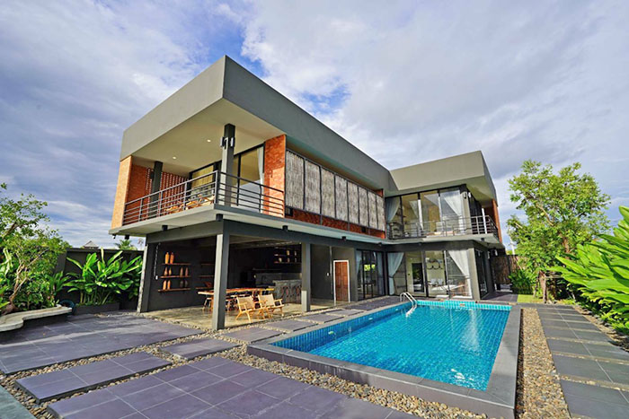 For RentHouseChiang Mai : Luxury house for rent with private pool near by 10 min to Doi Saket Hospital , No.12H156
