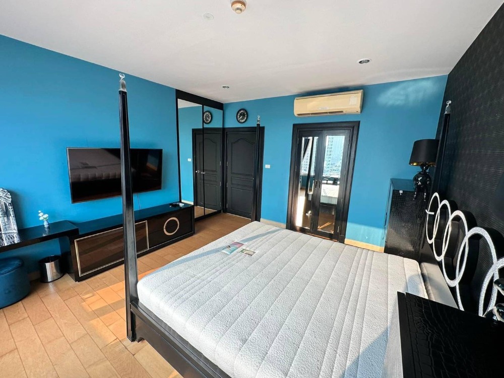 ให้เช่าคอนโดวงเวียนใหญ่ เจริญนคร : 145sqm Beautiful Spacious 3 bedrooms Condo for rent at Watermark