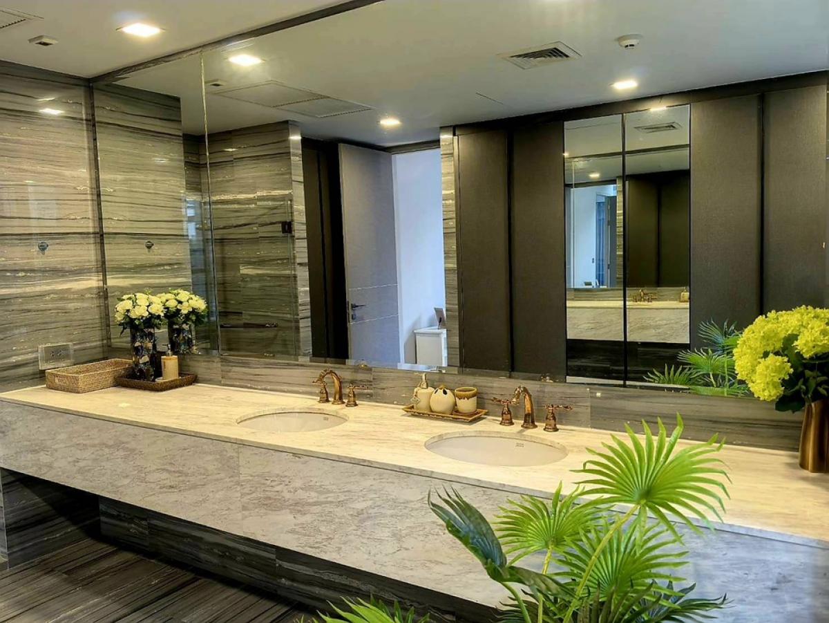 ให้เช่าคอนโดสุขุมวิท อโศก ทองหล่อ : ✨Ashton Residence 41 🐶🐱 Pet friendly ( BTS Phrompong 600 m. )