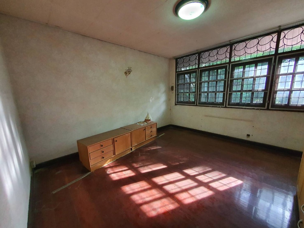 ขายบ้านสระบุรี : ขายบ้านเดี่ยว 2 ชั้น พร้อมที่ดิน 4 ไร่เศษ ติดถนนใหญ่สุวรรณศร บ้านลำ วิหารแดง สระบุรี