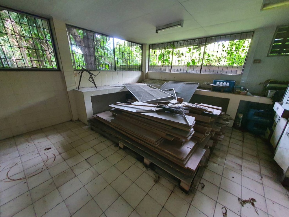 ขายบ้านสระบุรี : ขายบ้านเดี่ยว 2 ชั้น พร้อมที่ดิน 4 ไร่เศษ ติดถนนใหญ่สุวรรณศร บ้านลำ วิหารแดง สระบุรี