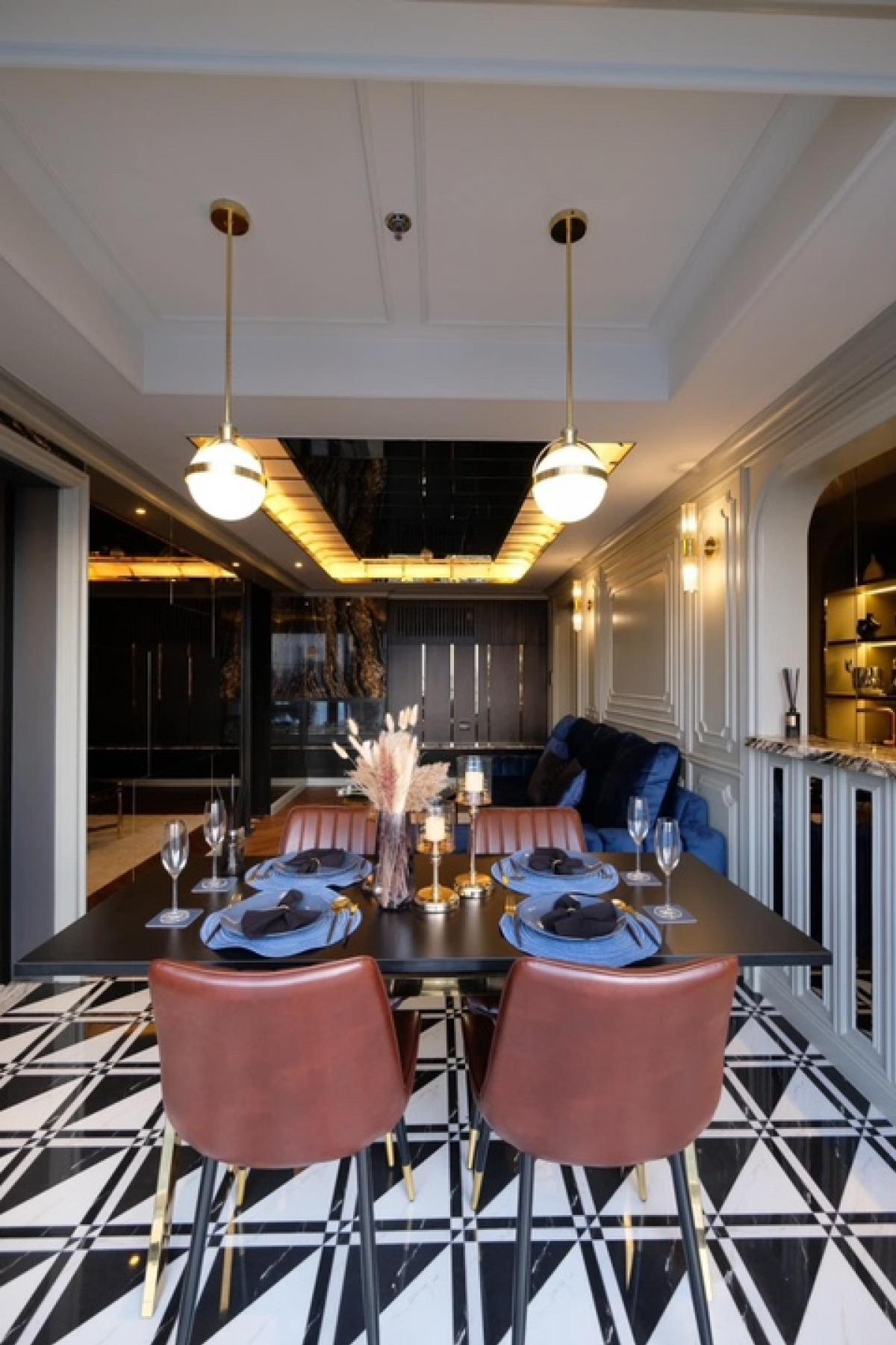 ขายคอนโดพระราม 9 เพชรบุรีตัดใหม่ RCA : 📢👇Hurry grab as price discount from 13 mb, brand new unit, good location near Central Rama 9, good price and worth for living or investing, corner unit, fully furnished