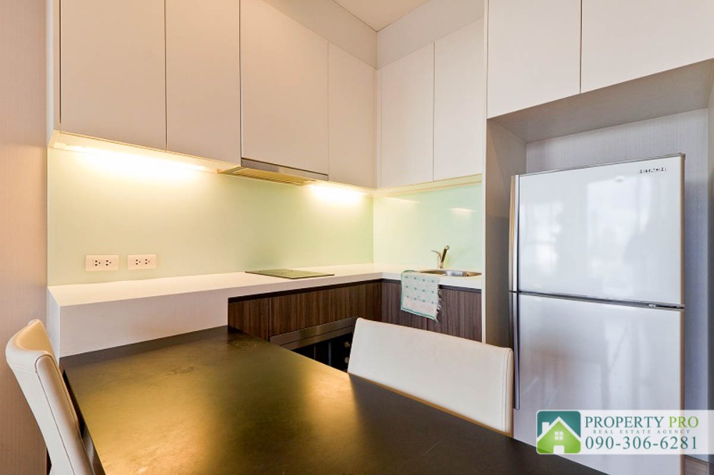 For SaleCondoWongwianyai, Charoennakor : Condo for Sale Urbano Absolute Sathon Taksin, 1 bedroom 38 sqm Fully-Furnished Near BTS Krung Thonburi, Taksin Bridge, Charoen Nakhorn, Icon Siam : MJ24S-006