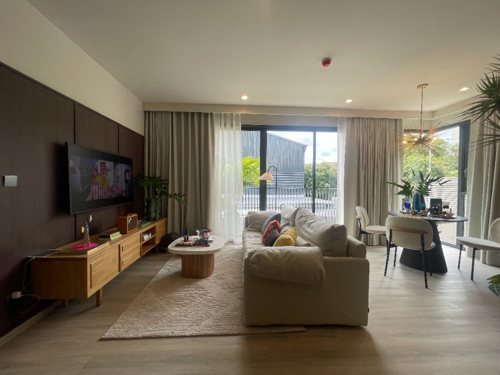 For SaleCondo : 2 bedrooms 2 bathrooms 87.21 Sq.M. at Pynn Soonvijai (cat allowed)