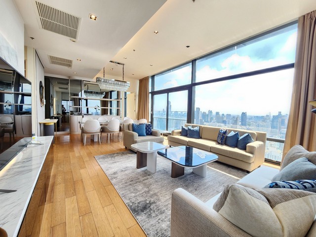 ให้เช่าคอนโดพระราม 9 เพชรบุรีตัดใหม่ RCA : Circle Living Prototype For Rent Fully Furnished Residence next to Makkasan Airport Link