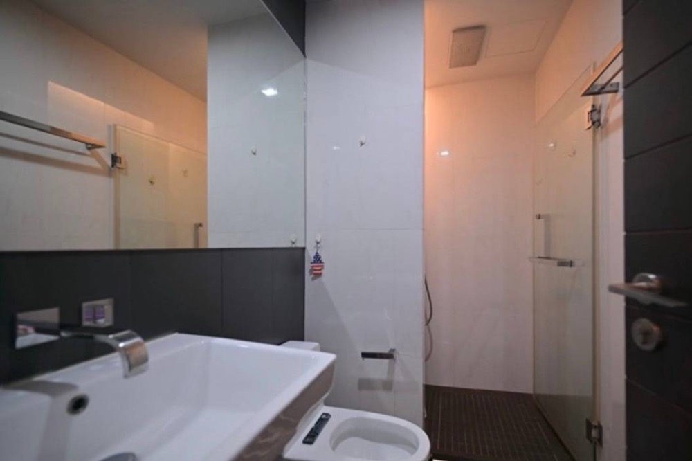 ขายคอนโดรัชดา ห้วยขวาง : ขาย ด่วน Ivy Ampio ไอวี่ แอมพิโอ 2ห้องนอน 2ห้องน้ำ (ราคาพิเศษ)