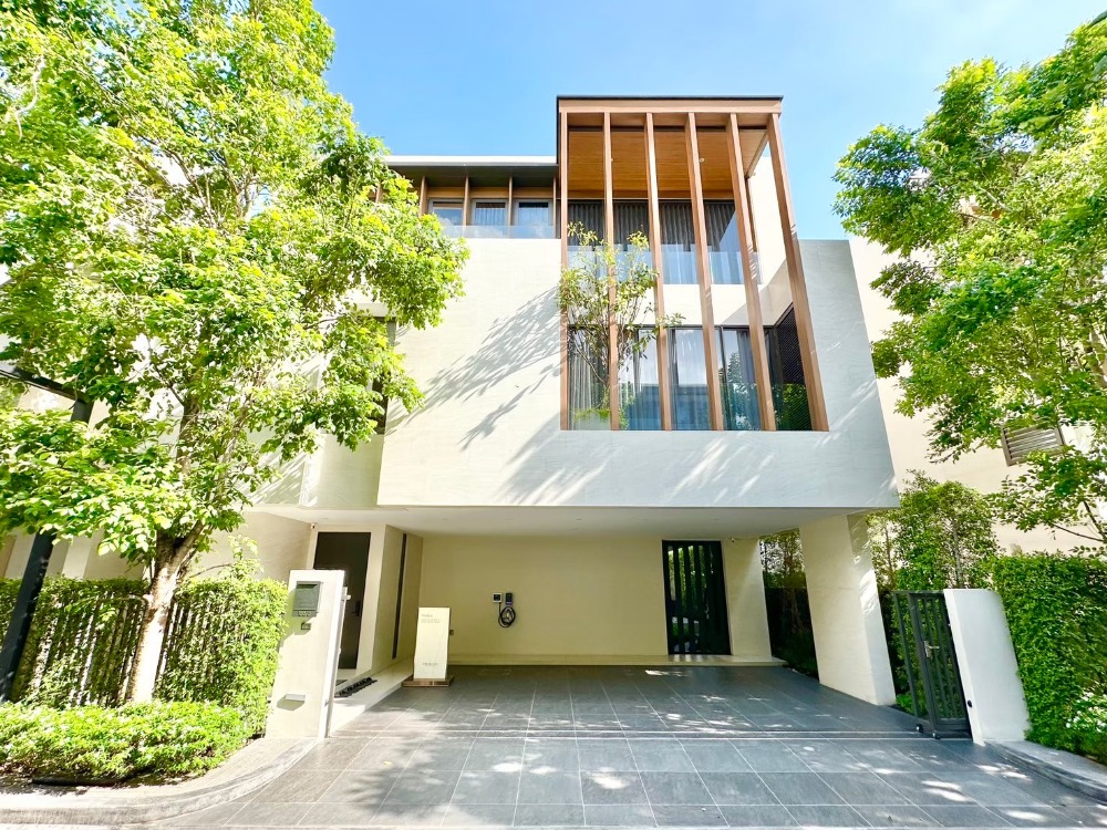 For SaleHousePattanakan, Srinakarin : Park Heritage Phatthanakan 20🏡3-storey detached house, size 471 sq m., 62 sq wa., starting at 56 MB. Contact to make an appointment to view Tel.0922635410 (Earth)