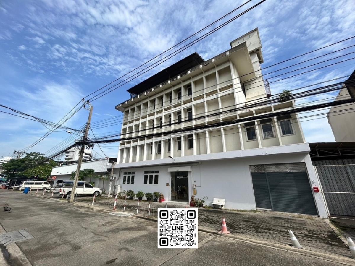 For RentWarehouseKhlongtoei, Kluaynamthai : For rent, offices and 4 floors of warehouse, Rama 4, Khlong Toei near the pier