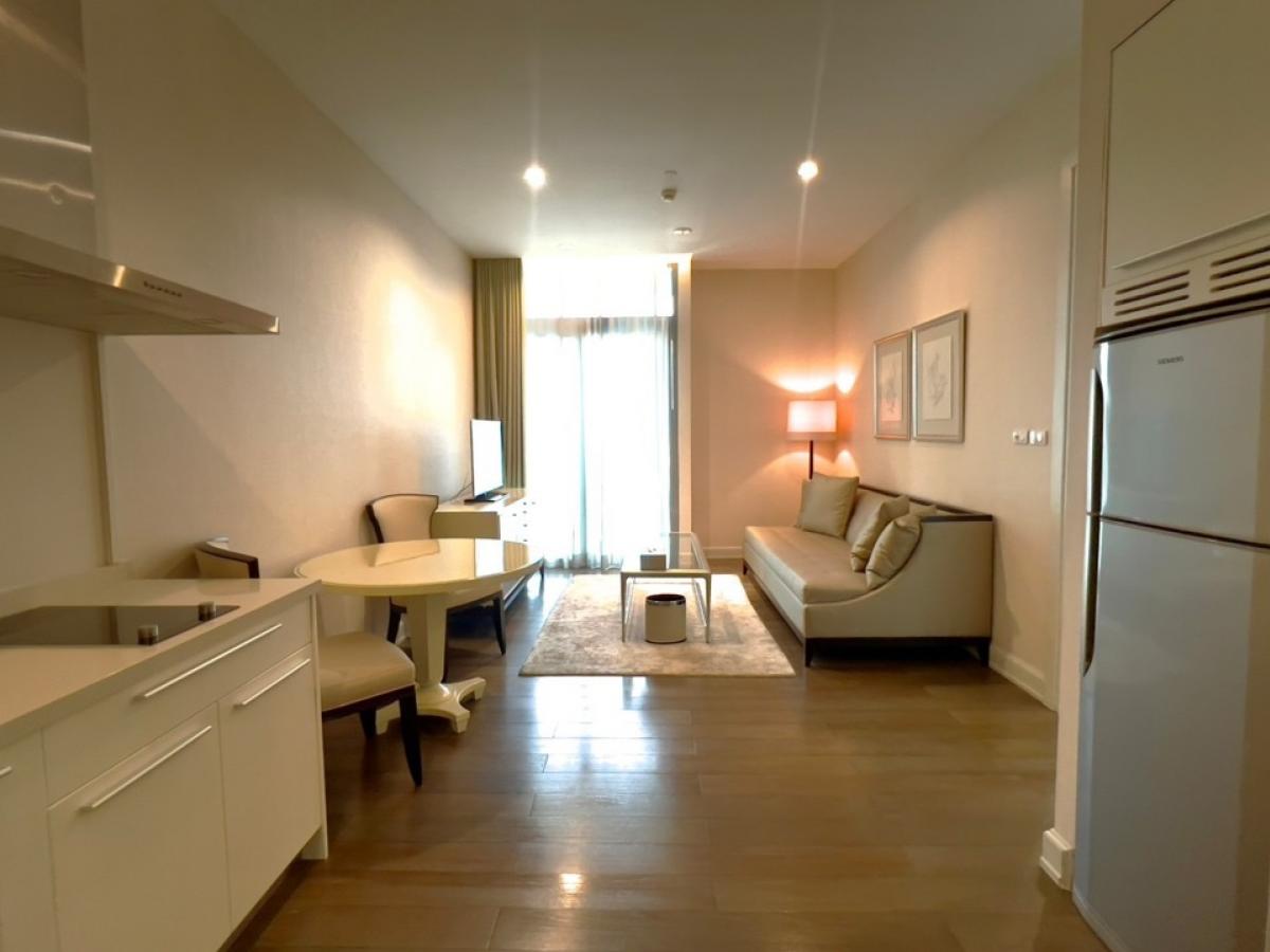 ขายคอนโดวิทยุ ชิดลม หลังสวน : Sell Oriental Residence 1 bedroom 56 Sq.m Near the American Embassy