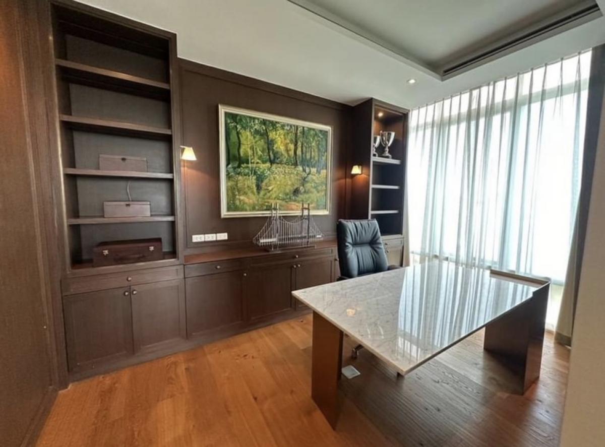 For SaleCondoWitthayu, Chidlom, Langsuan, Ploenchit : Condo for sale 185 Rajadamri. 3 bed 4 bath size 386.56 Sq.m price 147.5 MB.