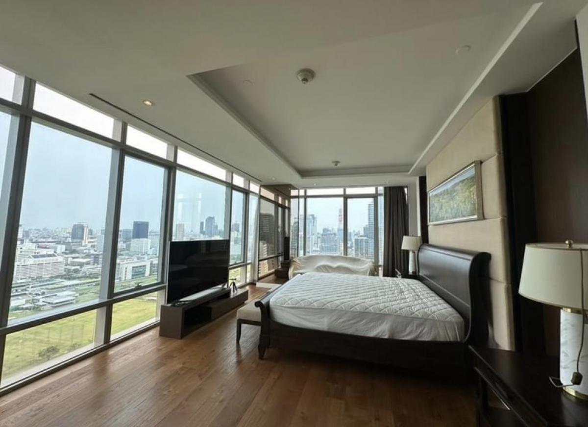 For SaleCondoWitthayu, Chidlom, Langsuan, Ploenchit : Condo for sale 185 Rajadamri. 3 bed 4 bath size 386.56 Sq.m price 147.5 MB.