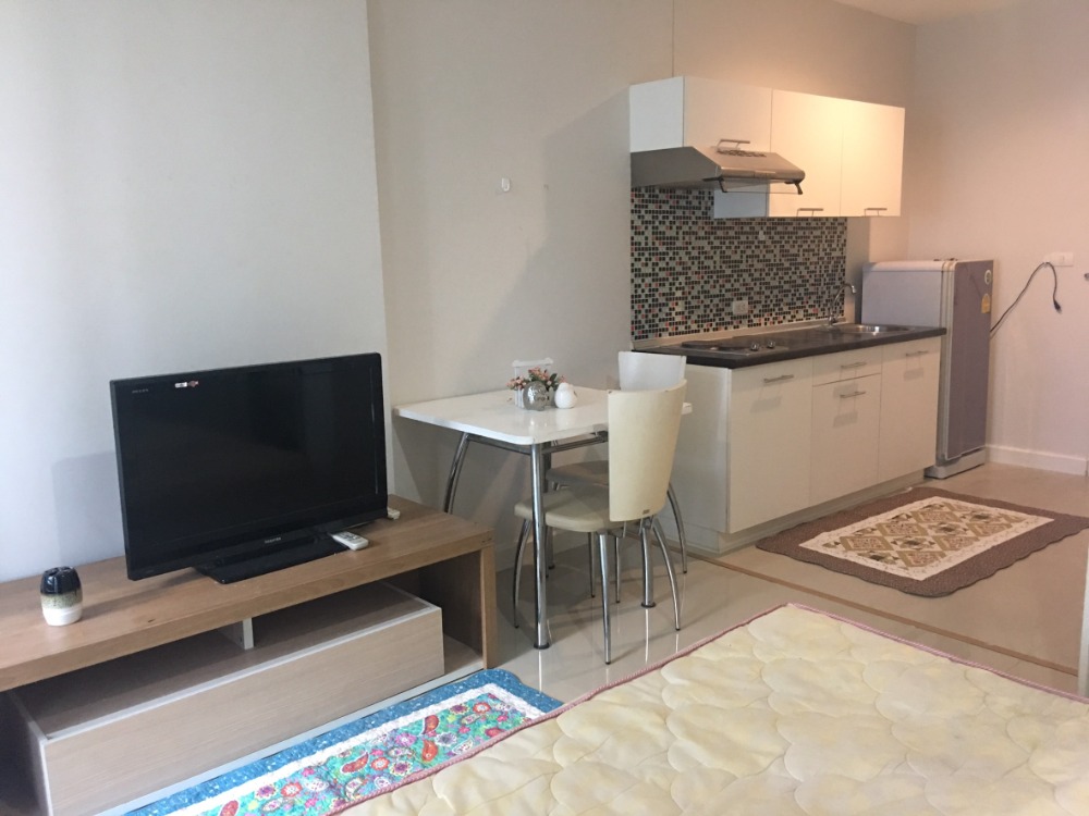 For RentCondoOnnut, Udomsuk : Walking distance to BTS Punnawith  Big size  Friendly price