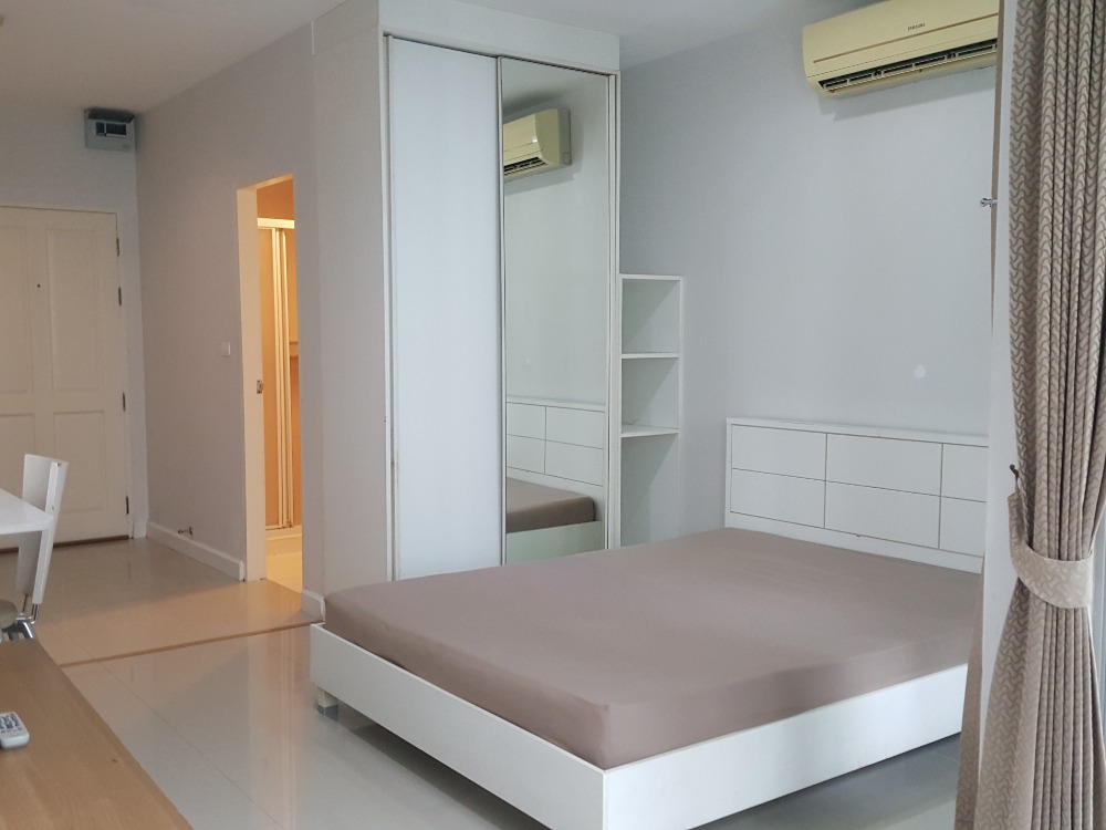For RentCondoOnnut, Udomsuk : Walking distance to BTS Punnawith  Big size  Friendly price