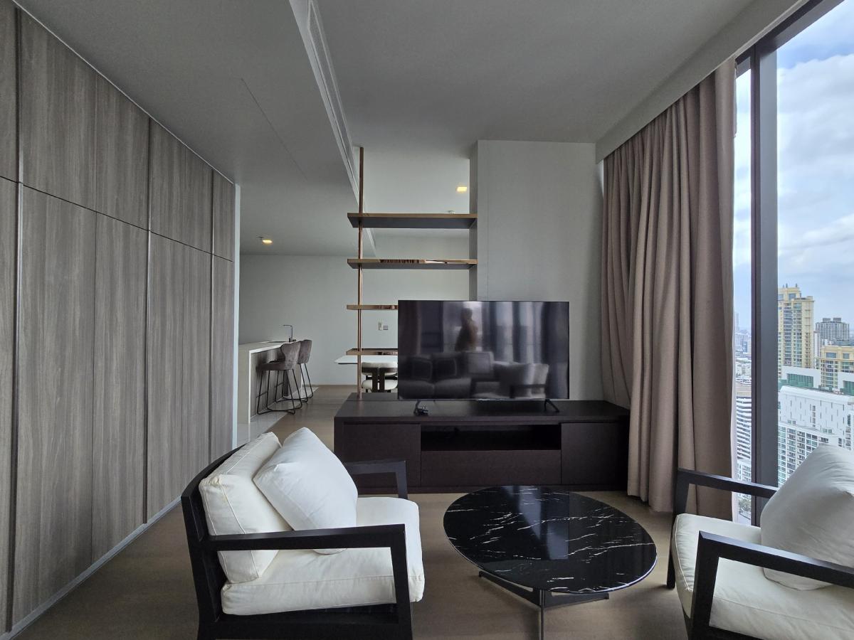 ให้เช่าคอนโดสุขุมวิท อโศก ทองหล่อ : Celes Asoke, Penthouse for rent, 3 bedrooms in Asoke, Excellent view, Best location