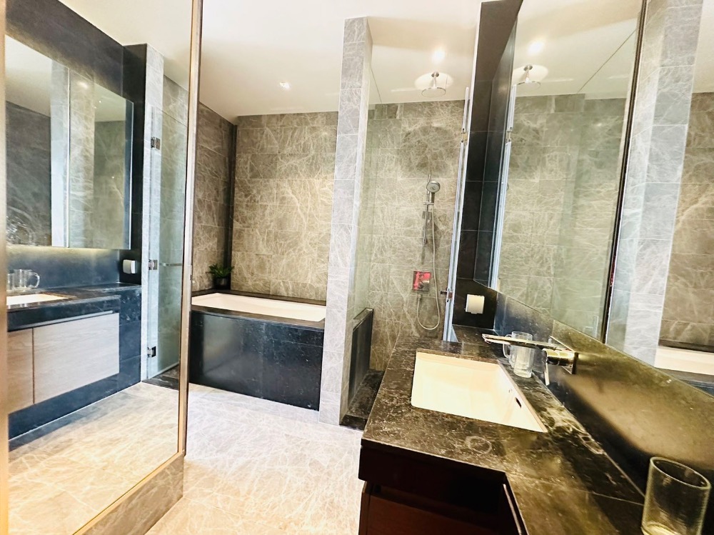 ให้เช่าคอนโดวิทยุ ชิดลม หลังสวน : ให้เช่าคอนโด 28 Chidlom คอนโดแต่งครบพร้อมเข้าอยู่ใกล้รถไฟฟ้าชิดลมเพียง280เมตรเท่านั้น!!