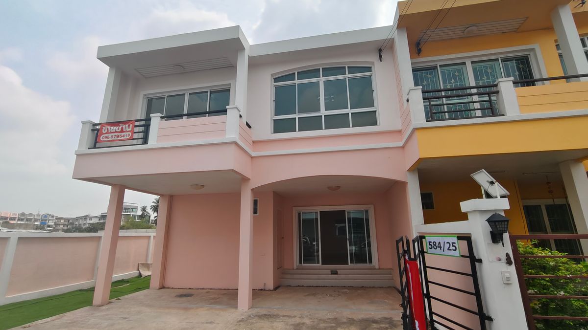 ขายทาวน์โฮมบางแค เพชรเกษม : ขาย ทาวน์เฮ้า 48.1 ตร.ว. หมู่บ้าน ชัยมงคล