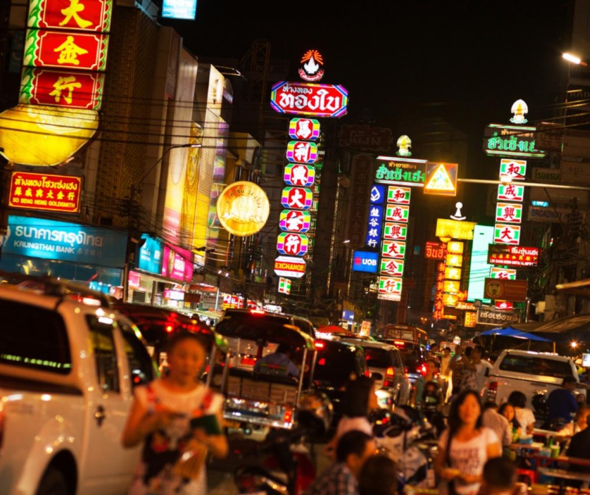 ให้เช่าร้านค้า/ตลาดนัดเยาวราช บางลำพู : ปล่อยเช่า พื้นที่ทำธุรกิจ ห้องอาหาร ชั้น 9 ขนาด 665.1 ตารางเมตร ตั้งอยู่ใน โรงแรม 3 ดาว รวม 112 ห้องพัก ใกล้ เยาวราช และ รถไฟฟ้าใต้ดิน MRT สถานี วัดมังกร 400 เมตร