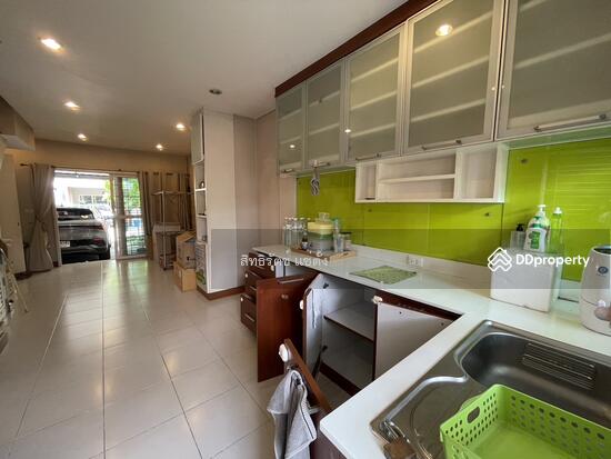 ขายทาวน์โฮมเลียบทางด่วนรามอินทรา : ขาย ทาวน์โฮม คาซ่า ซิตี้ สุคนธสวัสดิ์ 2 เกษตร-นวมินทร์ ทาวน์โฮม 3 ชั้น กรุงเทพ รายละเอียดทรัพย์สิน ทาวน์โฮม 3 ชั้น หมู่บ้านคาซ่า ซิตี้ สุคนธสวัสดิ์ 2