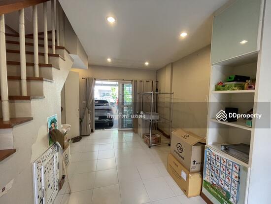 ขายทาวน์โฮมเลียบทางด่วนรามอินทรา : ขาย ทาวน์โฮม คาซ่า ซิตี้ สุคนธสวัสดิ์ 2 เกษตร-นวมินทร์ ทาวน์โฮม 3 ชั้น กรุงเทพ รายละเอียดทรัพย์สิน ทาวน์โฮม 3 ชั้น หมู่บ้านคาซ่า ซิตี้ สุคนธสวัสดิ์ 2