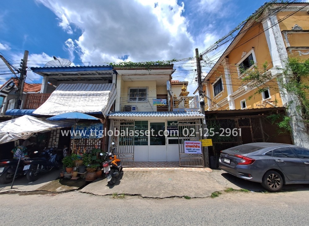 ขายทาวน์โฮมมีนบุรี-ร่มเกล้า : ทาวน์เฮาส์ 2 ชั้น โครงการบ้านอมรทรัพย์