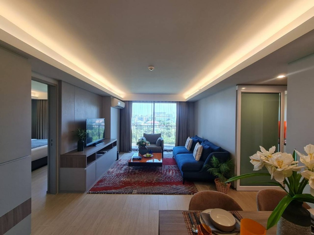 ให้เช่าคอนโดพระราม 9 เพชรบุรีตัดใหม่ RCA : For rent Services Apartment Rama9 near RCA near G Tower Central Rama9 near Piyavate Hospital MRT Phechaburi