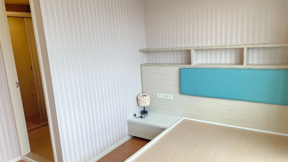 For RentCondoRattanathibet, Sanambinna : For rent: Lumpini Park Rattanathibet, large size, corner room, Building A