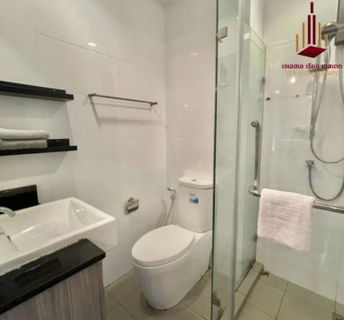 For SaleCondoLadprao, Central Ladprao : For Sale Chapter one midtown ladprao 24 Price 2,590,000 Baht only