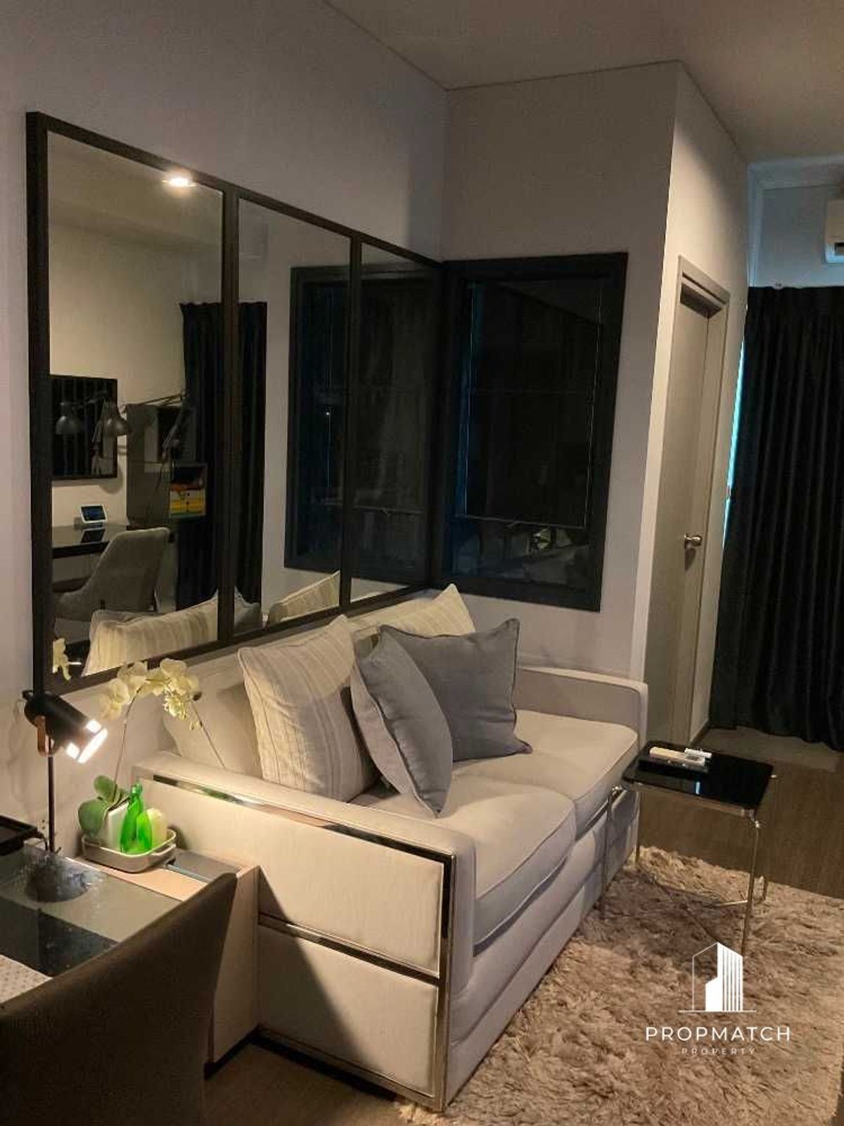 ขายคอนโดสะพานควาย จตุจักร : ✨Flash Deal ✨IDEO Phaholyothin Chatujak (1Bed1Bath35.2SQM.) พร้อมอยู่ ! เพียง 4,850,000 บาท Tel.0981315848 @propmatch
