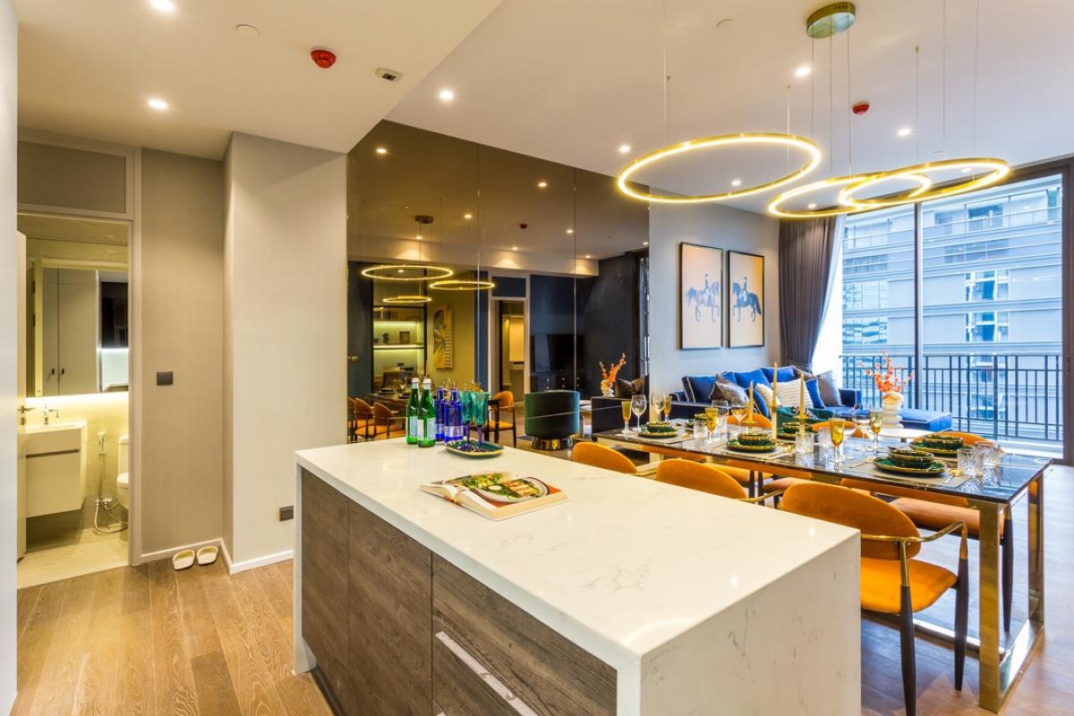 ขายคอนโดวิทยุ ชิดลม หลังสวน : ขายคอนโด Muniq Langsuan ขนาด 96 Sq.m 2 bed 2 bath ราคา 35.9 MB ติดต่อ086-795-9997(จิม) (Rent : 130,000/M)