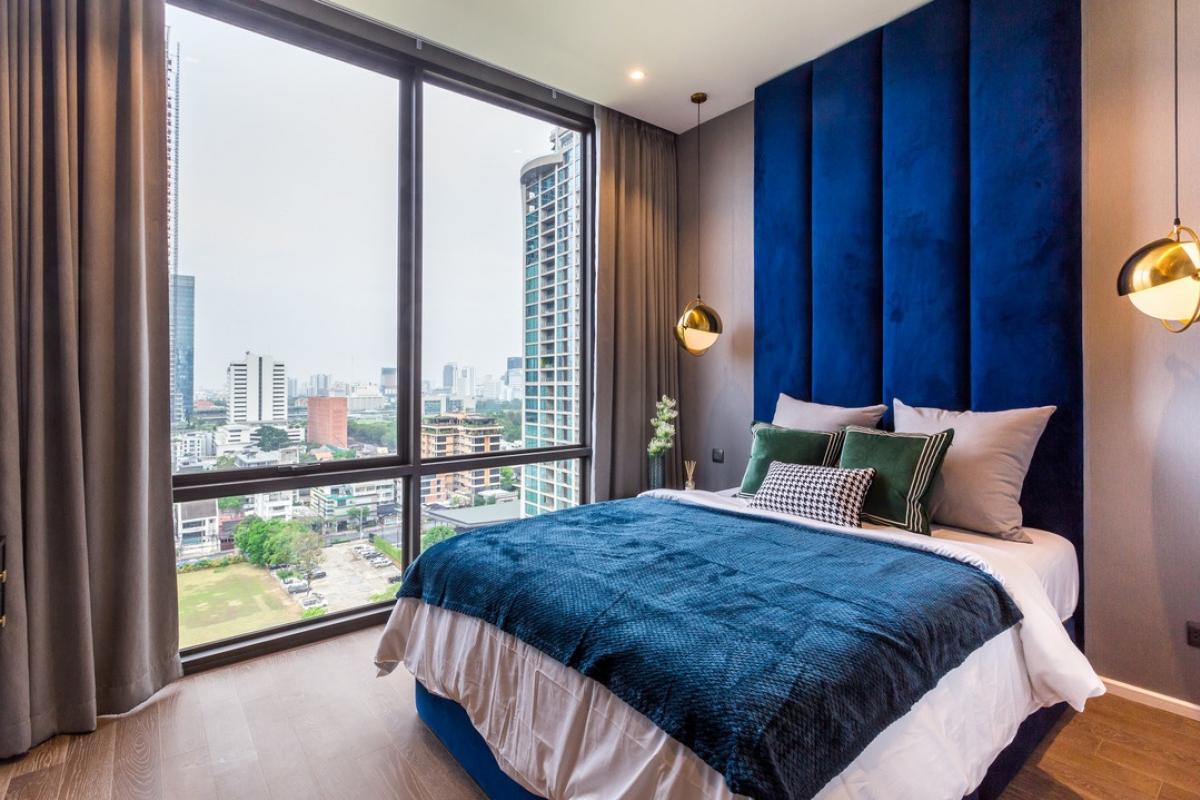 ขายคอนโดวิทยุ ชิดลม หลังสวน : ขายคอนโด Muniq Langsuan ขนาด 96 Sq.m 2 bed 2 bath ราคา 35.9 MB ติดต่อ086-795-9997(จิม) (Rent : 130,000/M)