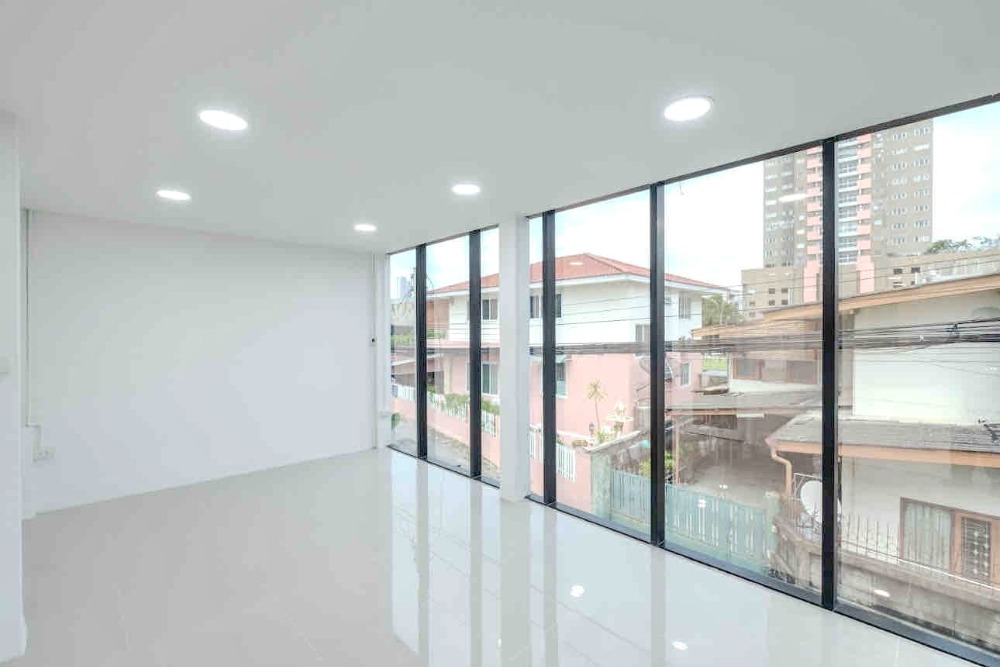 ขายโฮมออฟฟิศบางนา แบริ่ง ลาซาล : H0476♛♚อาคารสำนักงาน ให้เช่า𝓼ขาย 3 ห้องนอน⚝สุขุมวิท-บางนา♜BTSบางนา∞099-5919653,065-9423251▚Line@sureresidence