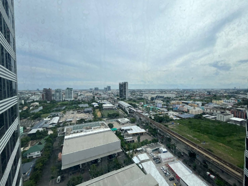 ขายคอนโดบางนา แบริ่ง ลาซาล : Hot !! ห้อง 3 นอน Ideo mobi suk. Eastpoint 84.92sq.m. มีแบบ Fitted and แต่งครบ เริ่ม 10.89mb. Tel.0957615782