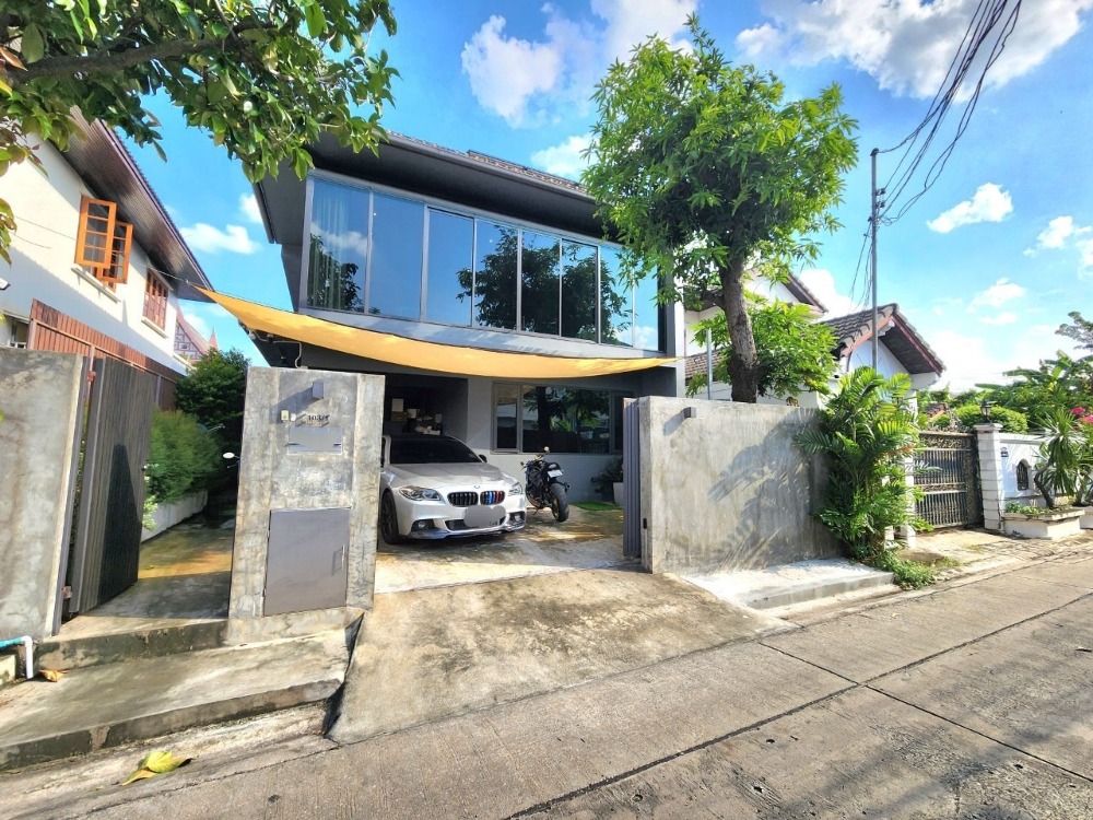 ขายบ้านสะพานควาย จตุจักร : ขาย บ้านเดี่ยว สไตล์ลอฟท์ โมเดิร์น 280 ตร.ม. หมู่บ้านประชานิเวศน์ 1 แต่งสวย สภาพนางฟ้า