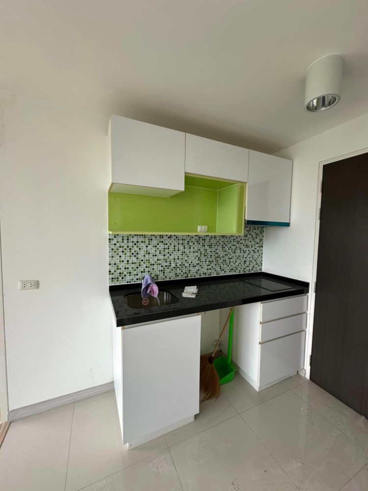 For SaleCondoKasetsart, Ratchayothin : Property code Som0763 for sale Chateau In Town Phaholyothin 32