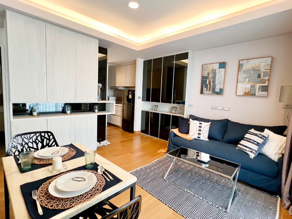 ให้เช่าคอนโดสุขุมวิท อโศก ทองหล่อ : ให้เช่า the Lumpini 24 2 ห้องนอน 54 ตรม. ชั้น 19 ตกแต่งครบ ใกล้ Emporium