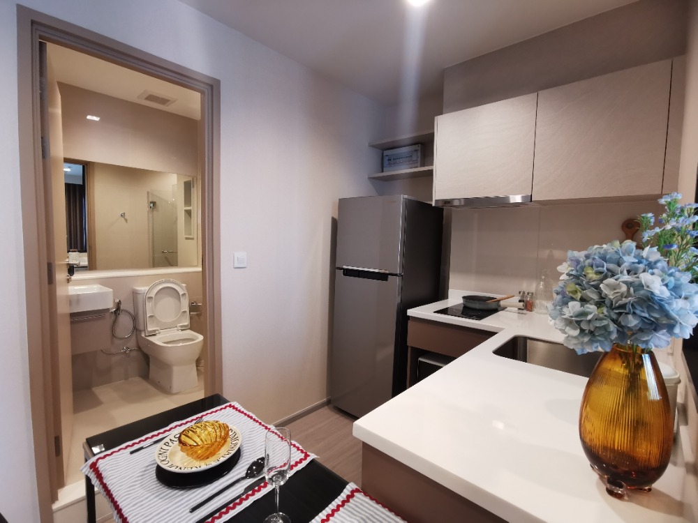 For SaleCondoThaphra, Talat Phlu, Wutthakat : Life Sathorn Sierra 1 Bed 32 Sqm. Type B1  For Sale