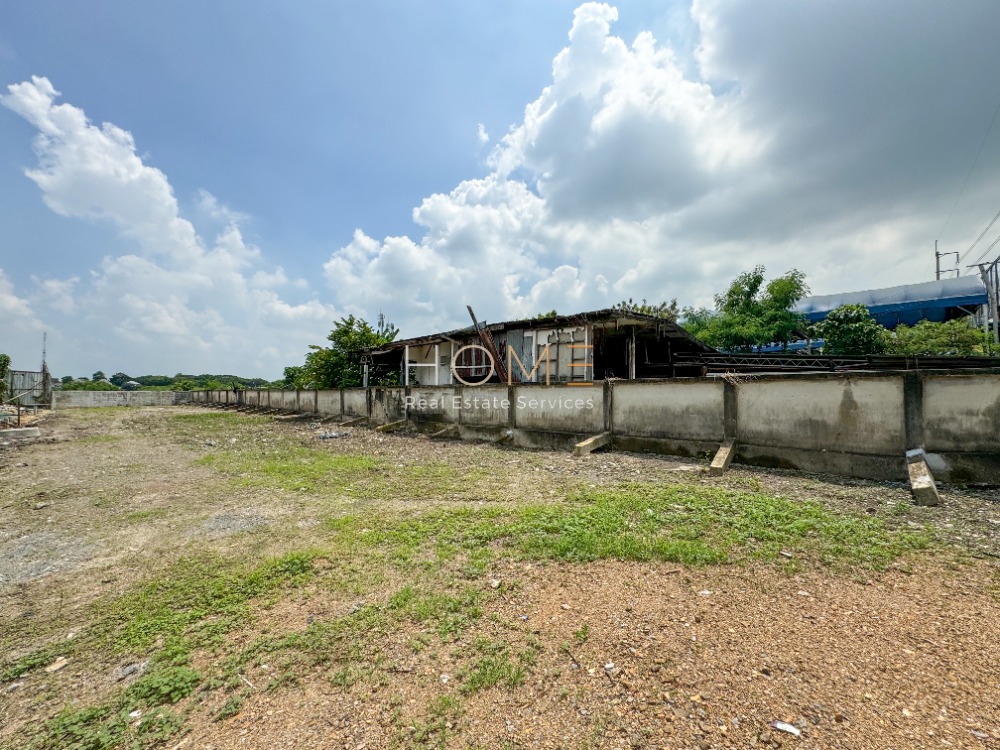 For RentLandMin Buri, Romklao : Land, Romklao, on the main road, opposite Big C Romklao / 199 square wah (for rent) COF570