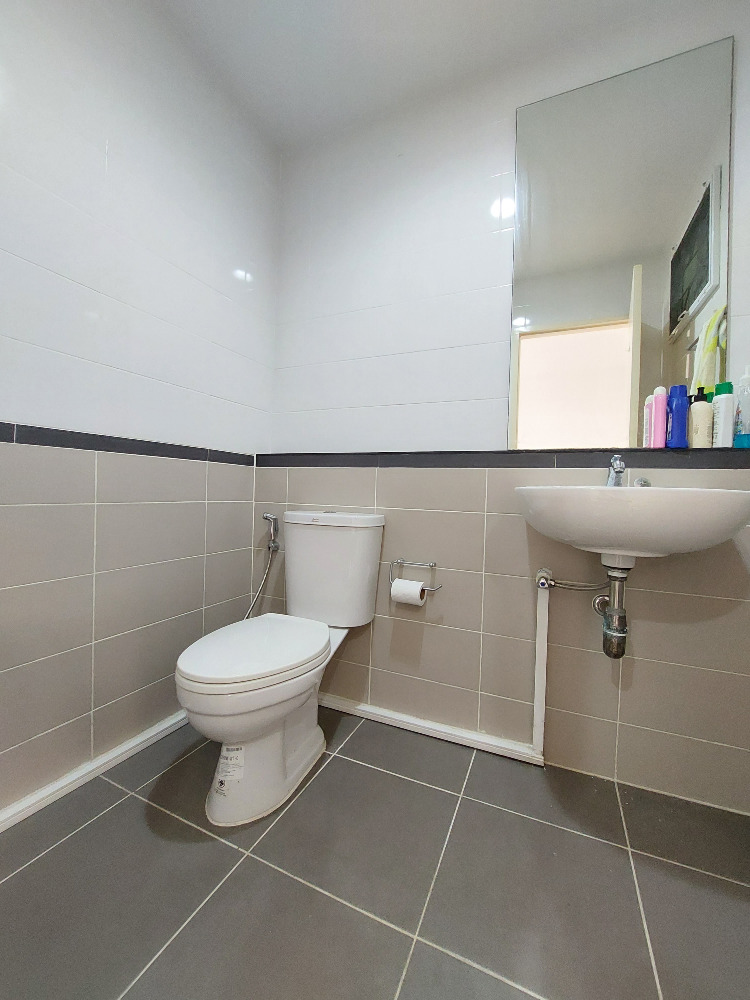 ขายทาวน์โฮมอ่อนนุช อุดมสุข : ทาวน์โฮม 3 ชั้นโซนอ่อนนุช บ้านกลางเมือง สุขุมวิท 77 เจ้าของอยู่อาศัยน้อยมาก