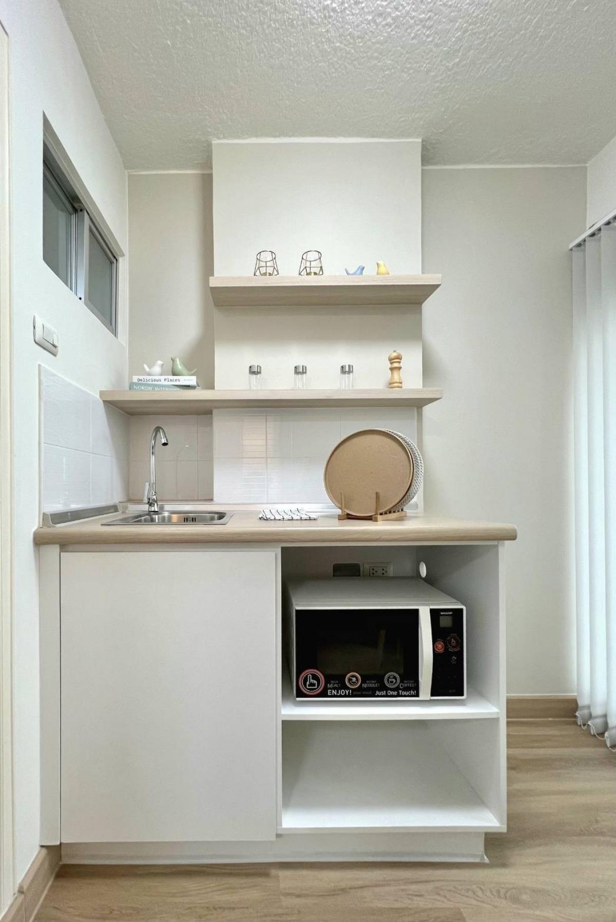 For SaleCondoLadkrabang, Suwannaphum Airport : 🎉A beautiful condo like this, with a salary of 💥14,000💥, you can own it ((Lumpini Ville On Nut-Lat Krabang 2)) Newly decorated 🎁 with electrical appliances, stay in your favorite corner, even if you are single, live comfortably✨ Hurry up and be the owner