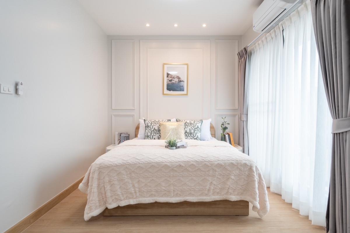 ขายทาวน์โฮมนวมินทร์ รามอินทรา : 🏡 **The CONNECT 28 วัชรพล-เพิ่มสิน**  ✨ **ทาวน์โฮมโมเดิร์นสุดชิค** จากแบรนด์พฤกษา💥 **ราคาดี๊ดี เพียง 3.199 ล้าน** 💥  (ผ่อนแค่ 12,xxx เองงง 📉 เงินเดือน 25,000 ขึ้นไปก็จัดได้เล้ย!)**[จุดเด่นที่โดนใจ 💚❤️]**  🌟 ทาวน์โฮม 2 ชั้น พื้นที่จัดเต็ม!  🌟 เนื้อที่ 18.2